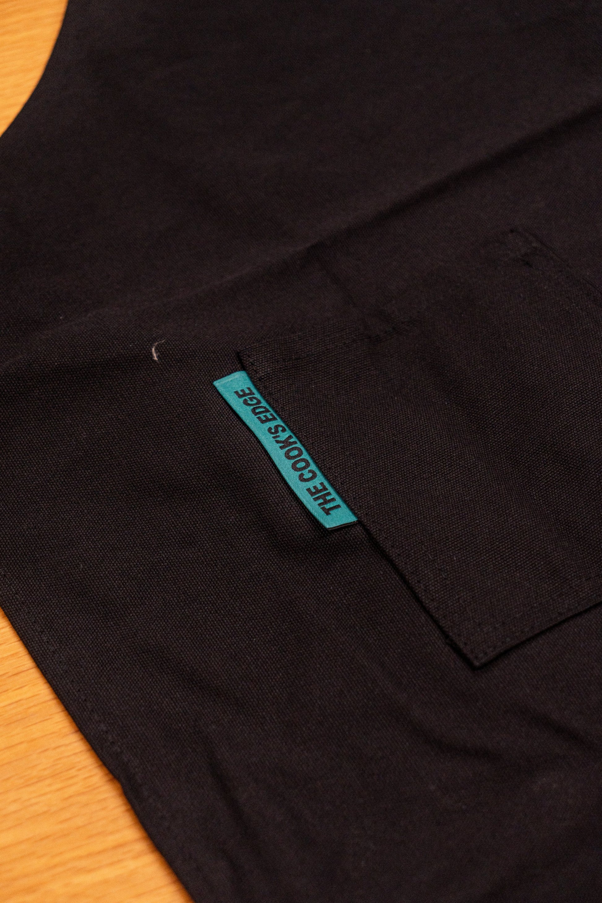 The Cook's Edge Heavy-Duty Kitchen Apron